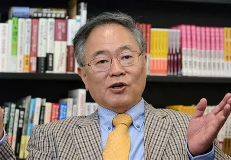 髙橋洋一